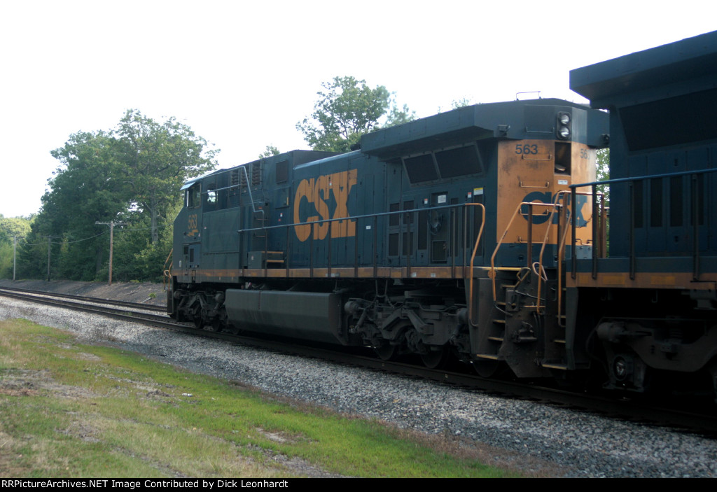 CSX 563